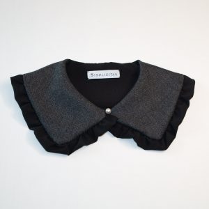 Sustainable collar – colletto grigio
